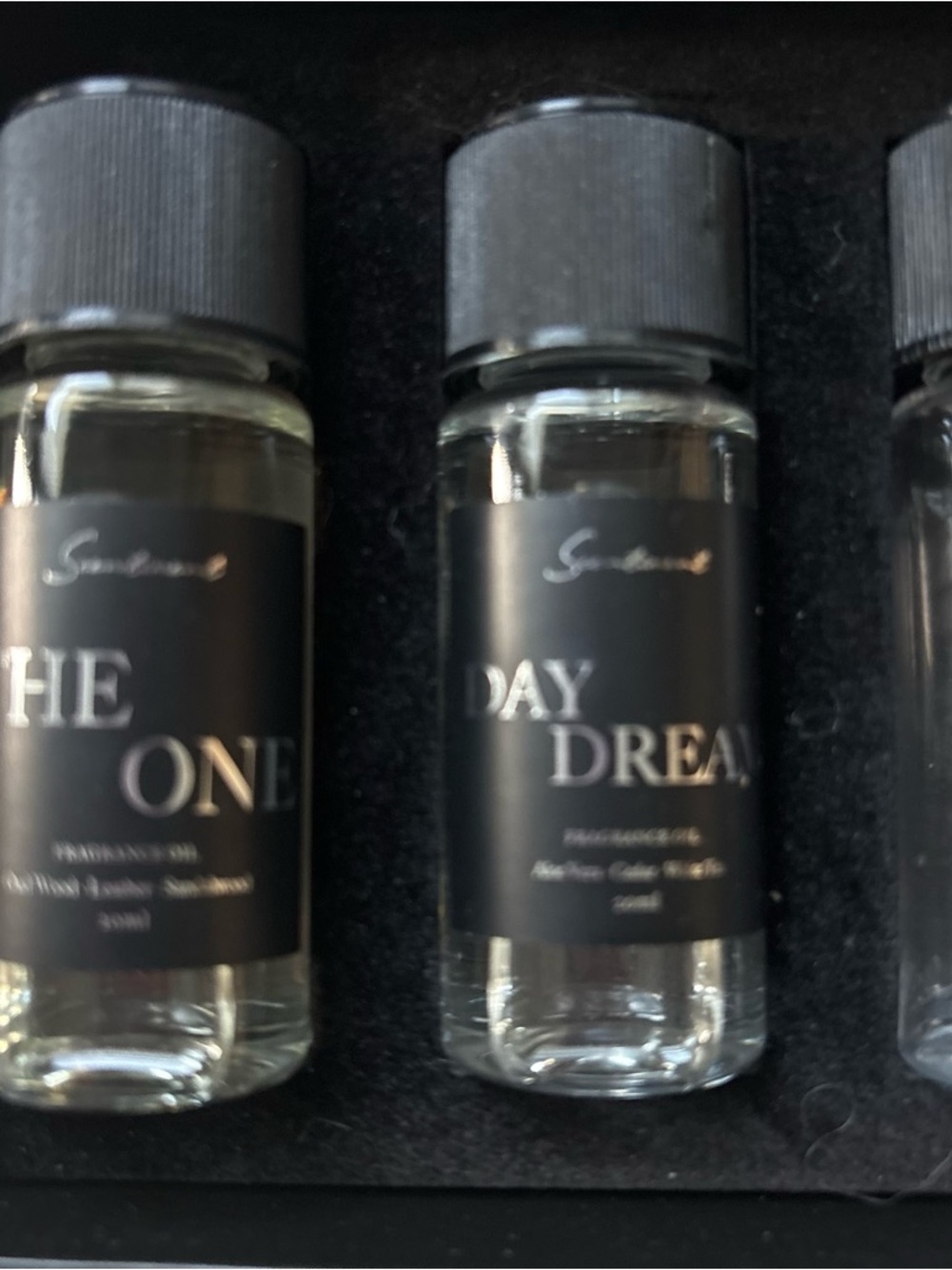 Scented Day Dream Fragrance Oil - Black scentiment Hotel fragrance diffuset nwt